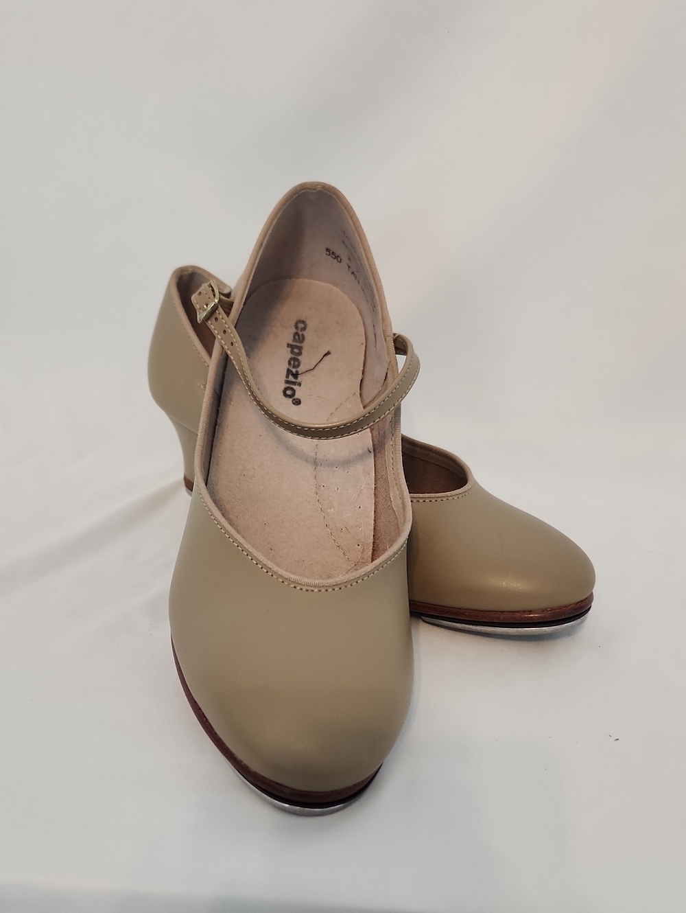 Capezio Tan Mid Heel Tap Shoes with Ankle Strap, 8 1/2 M Ladies